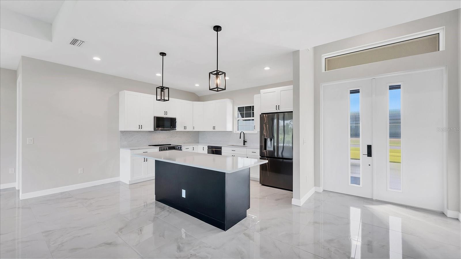 Image 8 of 30 For 242 Brig Circle W