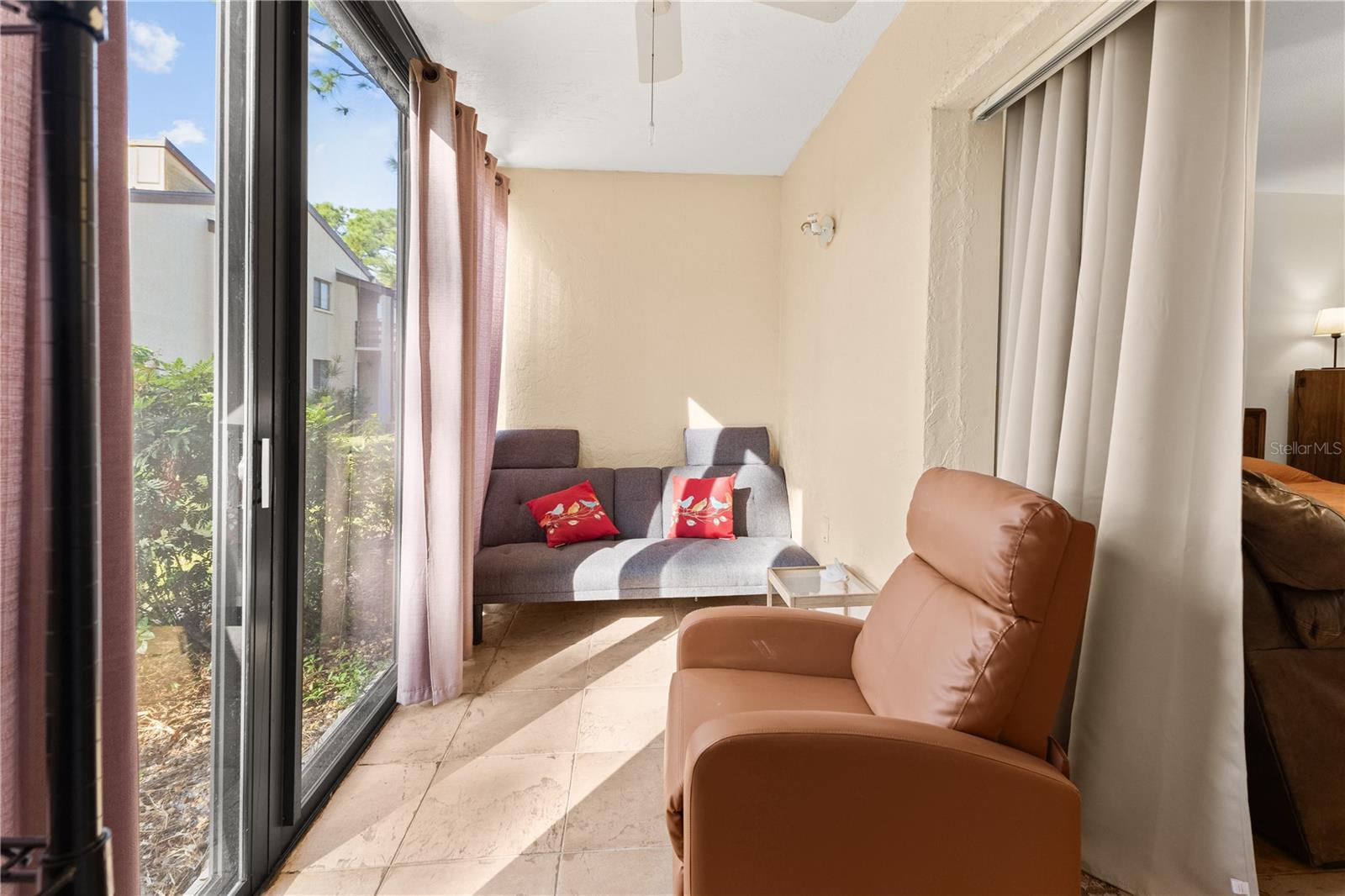 Image 13 of 29 For 24 Quails Run Boulevard 5