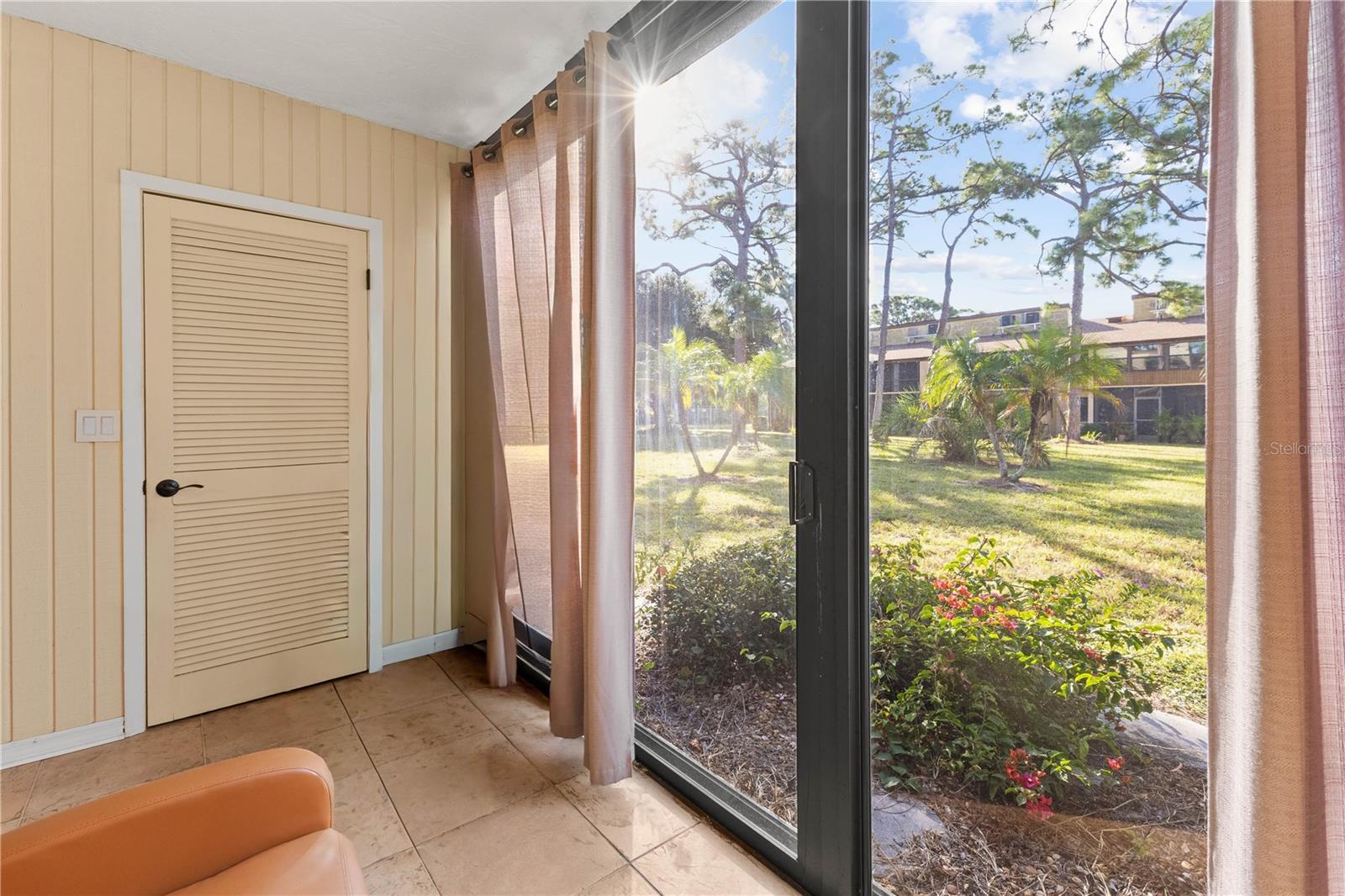 Image 19 of 29 For 24 Quails Run Boulevard 5