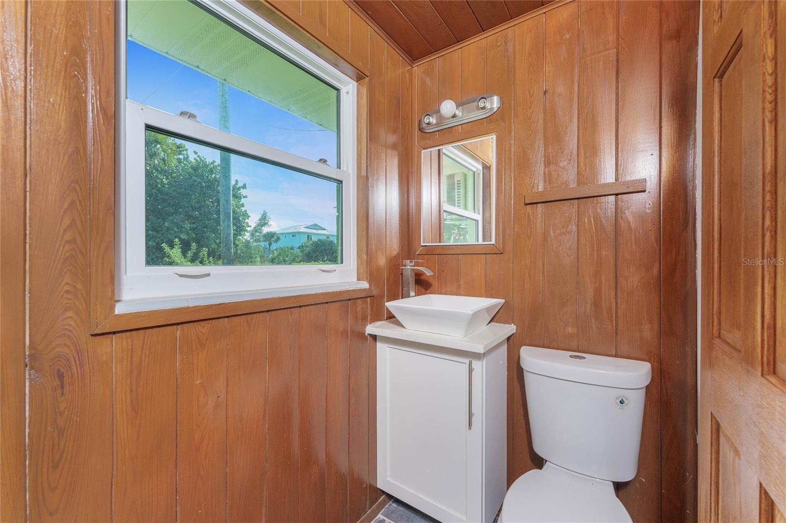 Image 33 of 68 For 1600 Gulf Boulevard