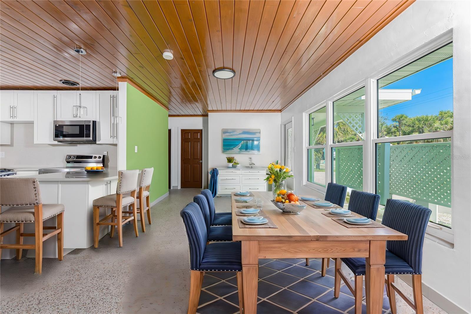 Image 7 of 68 For 1600 Gulf Boulevard