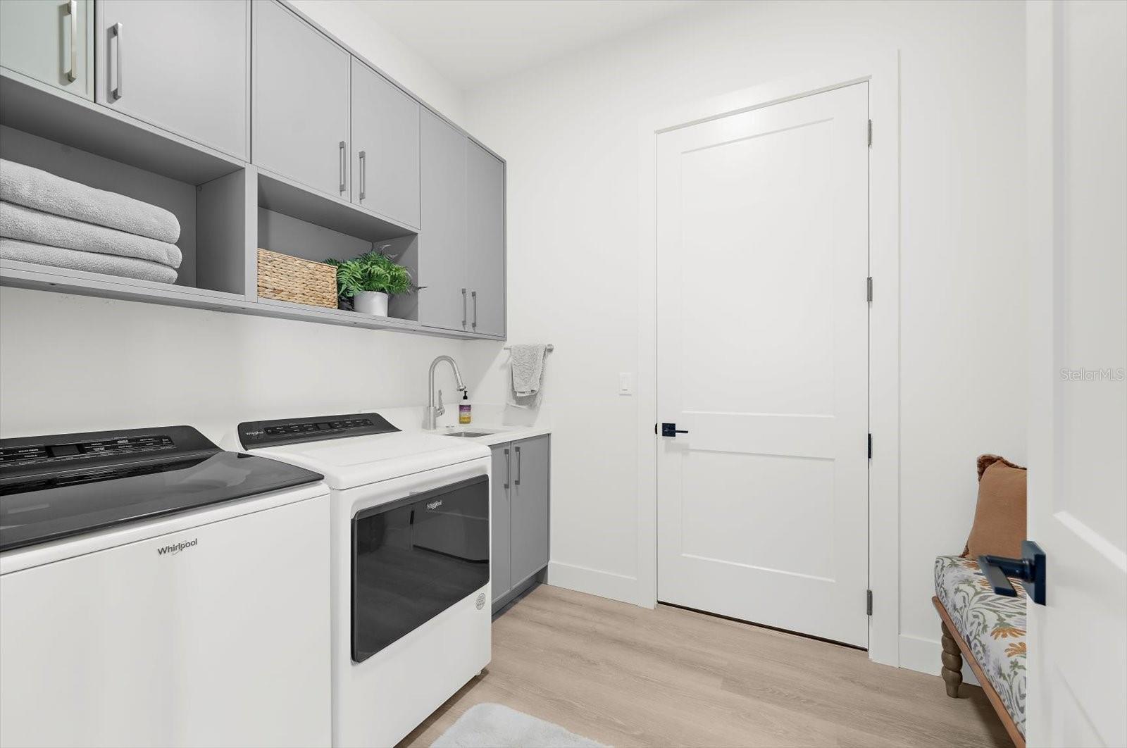 Image 33 of 48 For 6 Beam