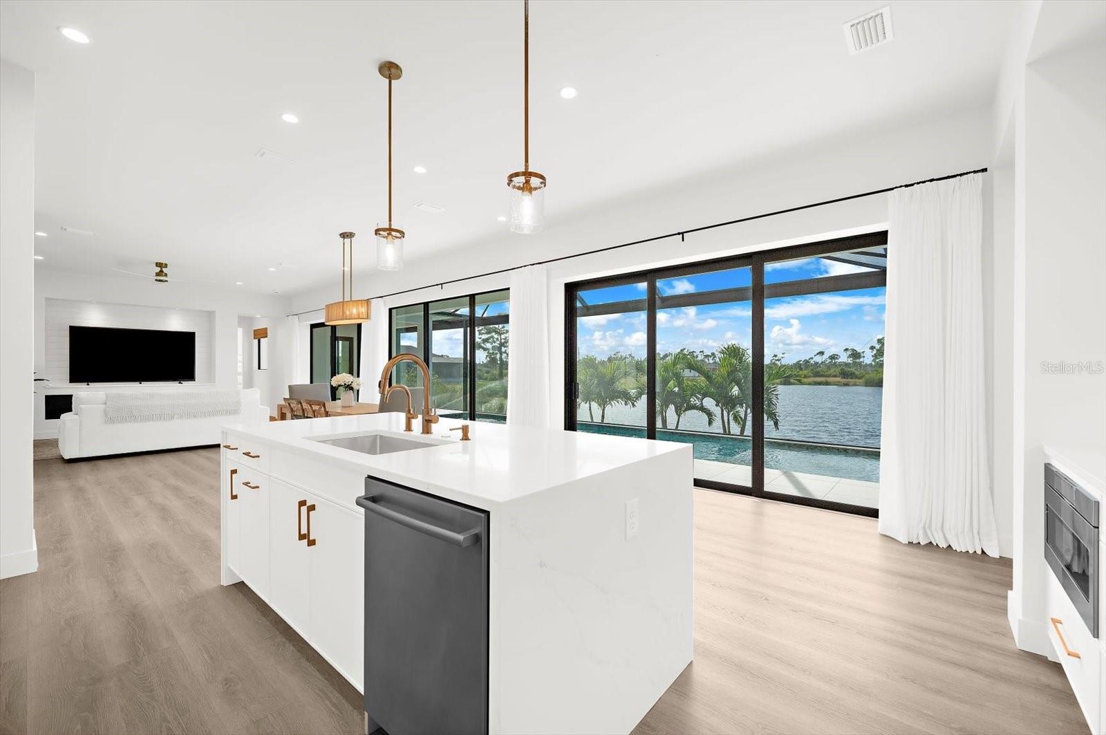 Image 8 of 48 For 6 Beam