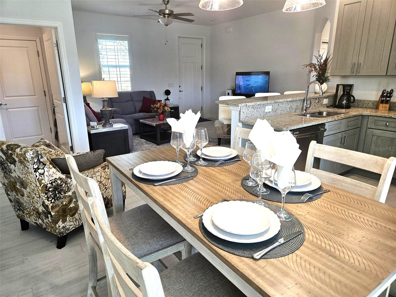 Image 15 of 41 For 2172 Peasley Street