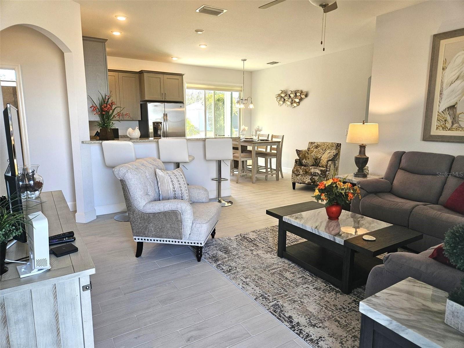 Image 7 of 41 For 2172 Peasley Street