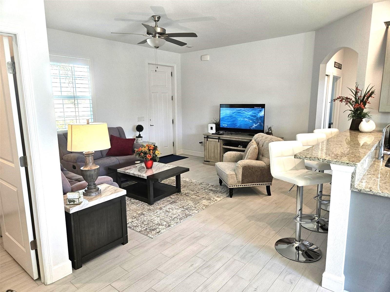 Image 9 of 41 For 2172 Peasley Street