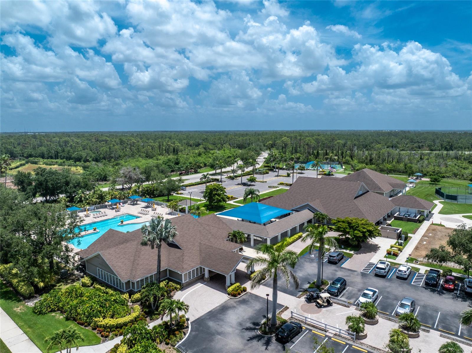 Image 50 of 67 For 14016 Willow Glen Court 112