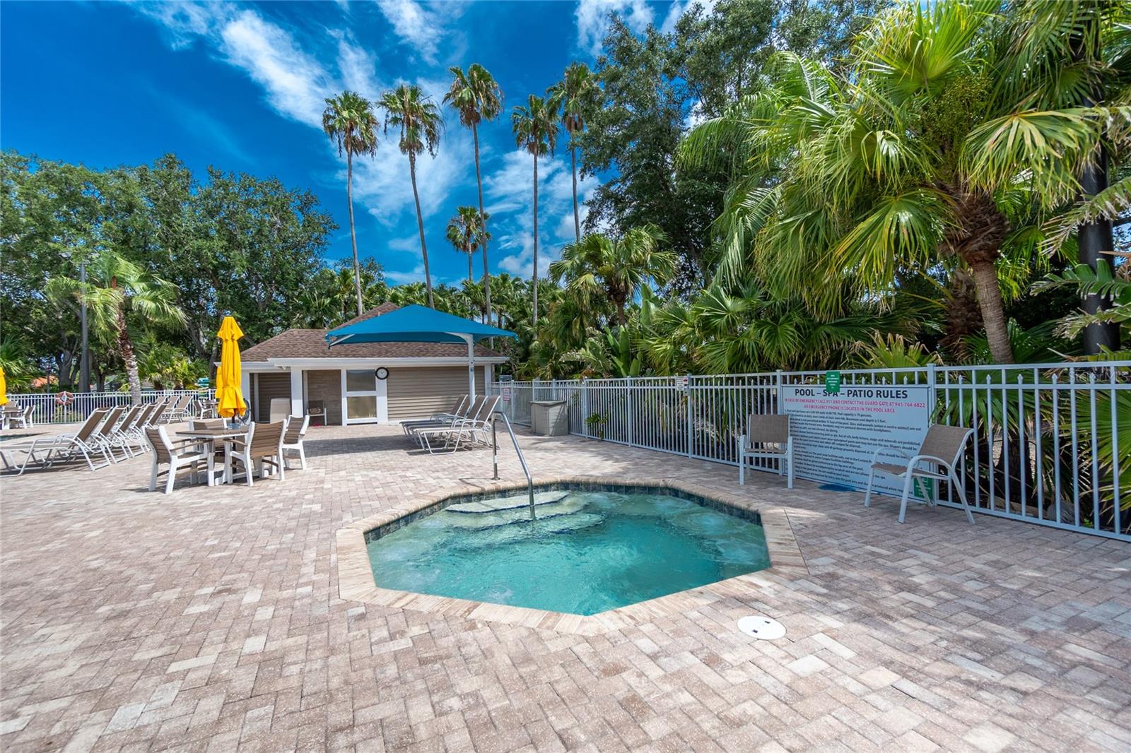 Image 54 of 67 For 14016 Willow Glen Court 112