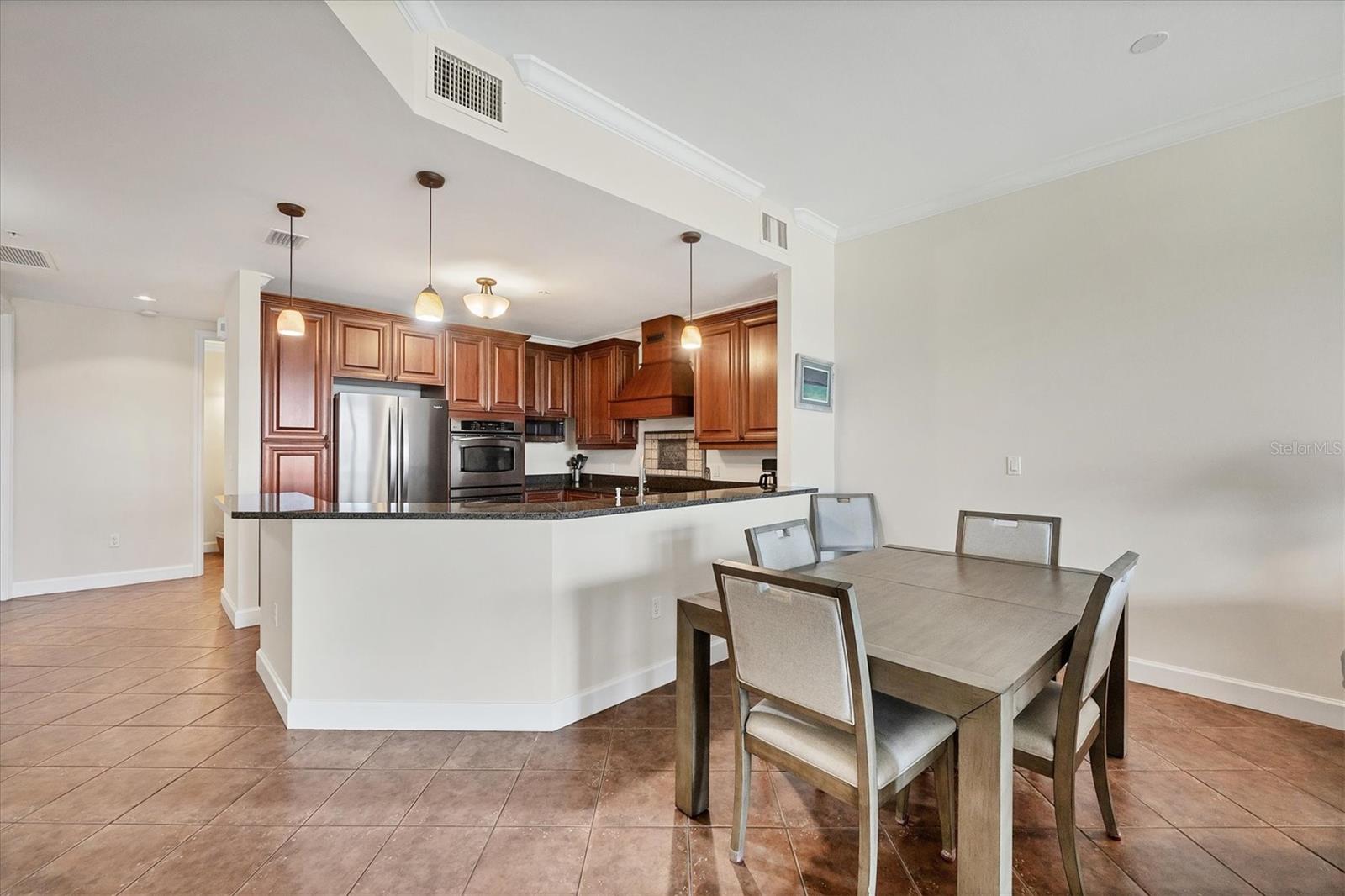 Image 14 of 49 For 11200 Hacienda Del Mar  B-305