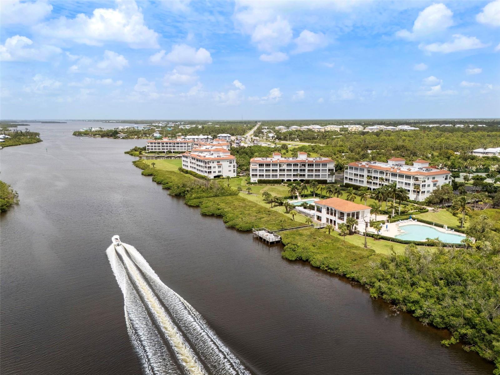 Image 2 of 49 For 11200 Hacienda Del Mar  B-305