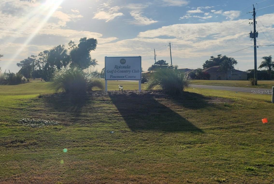 Image 21 of 32 For 437 Rotonda Circle