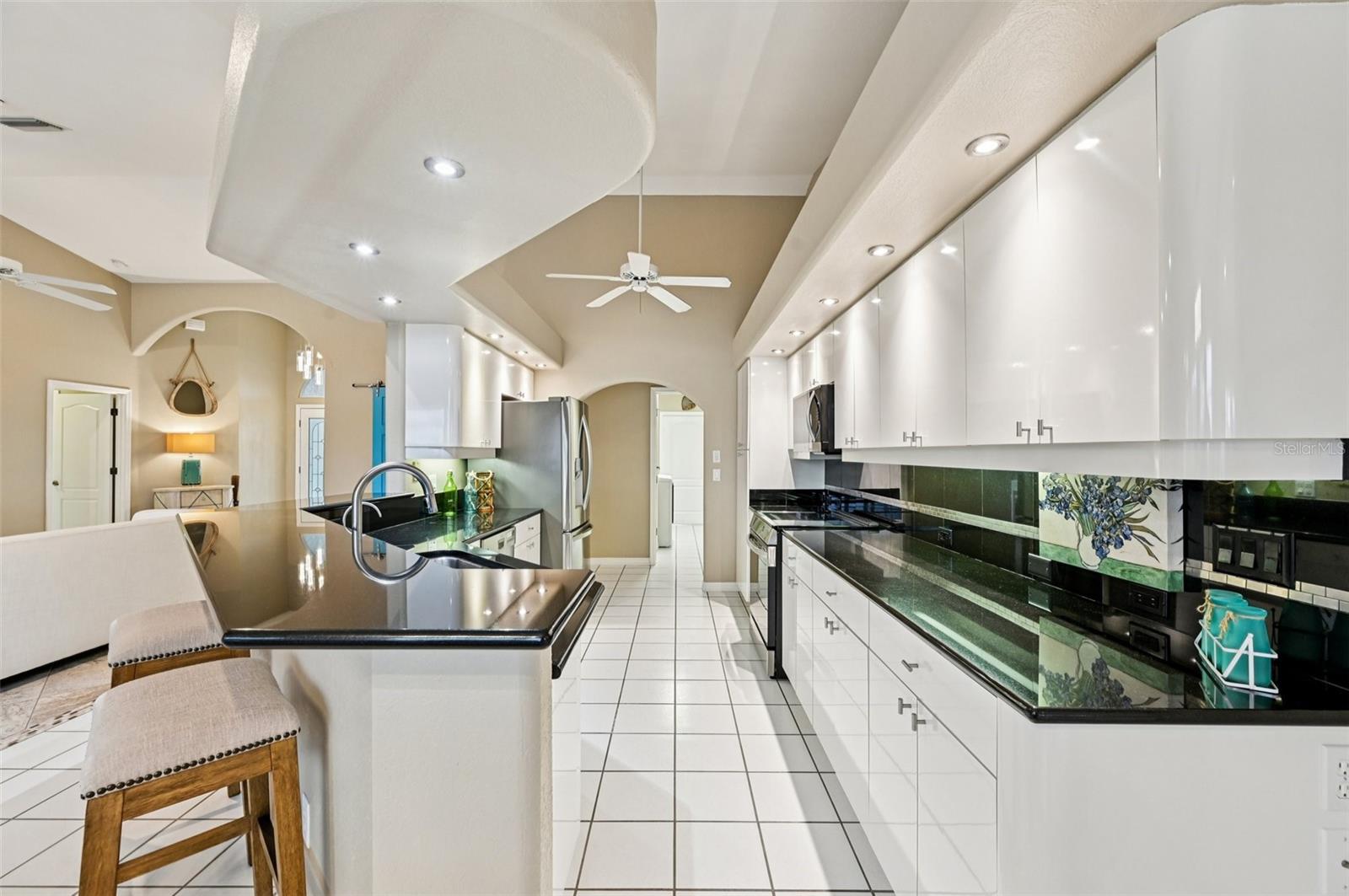 Image 17 of 67 For 13 Clubhouse Road