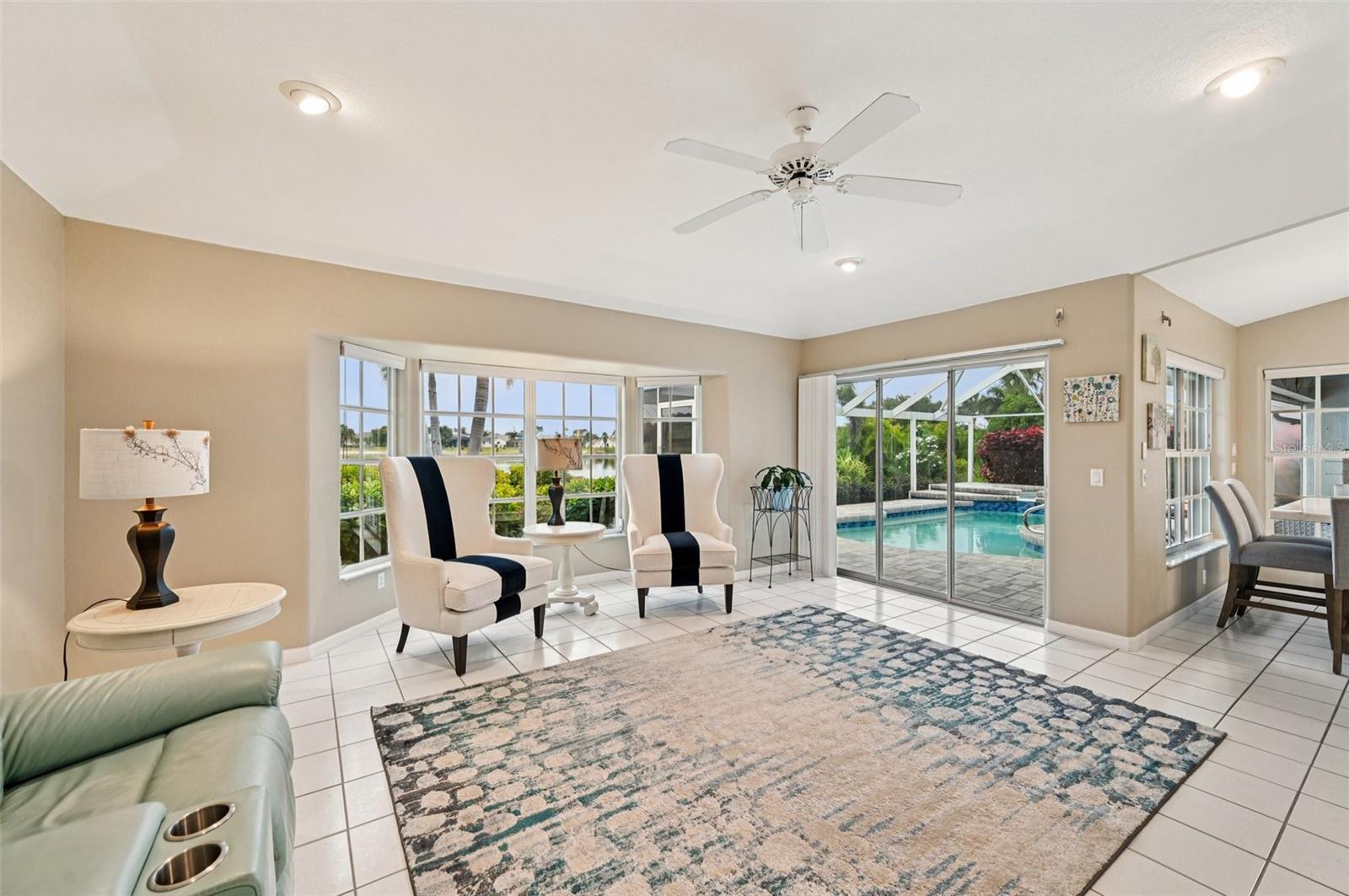 Image 22 of 67 For 13 Clubhouse Road