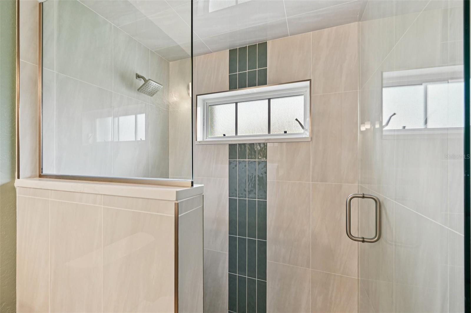 Image 39 of 67 For 13 Clubhouse Road