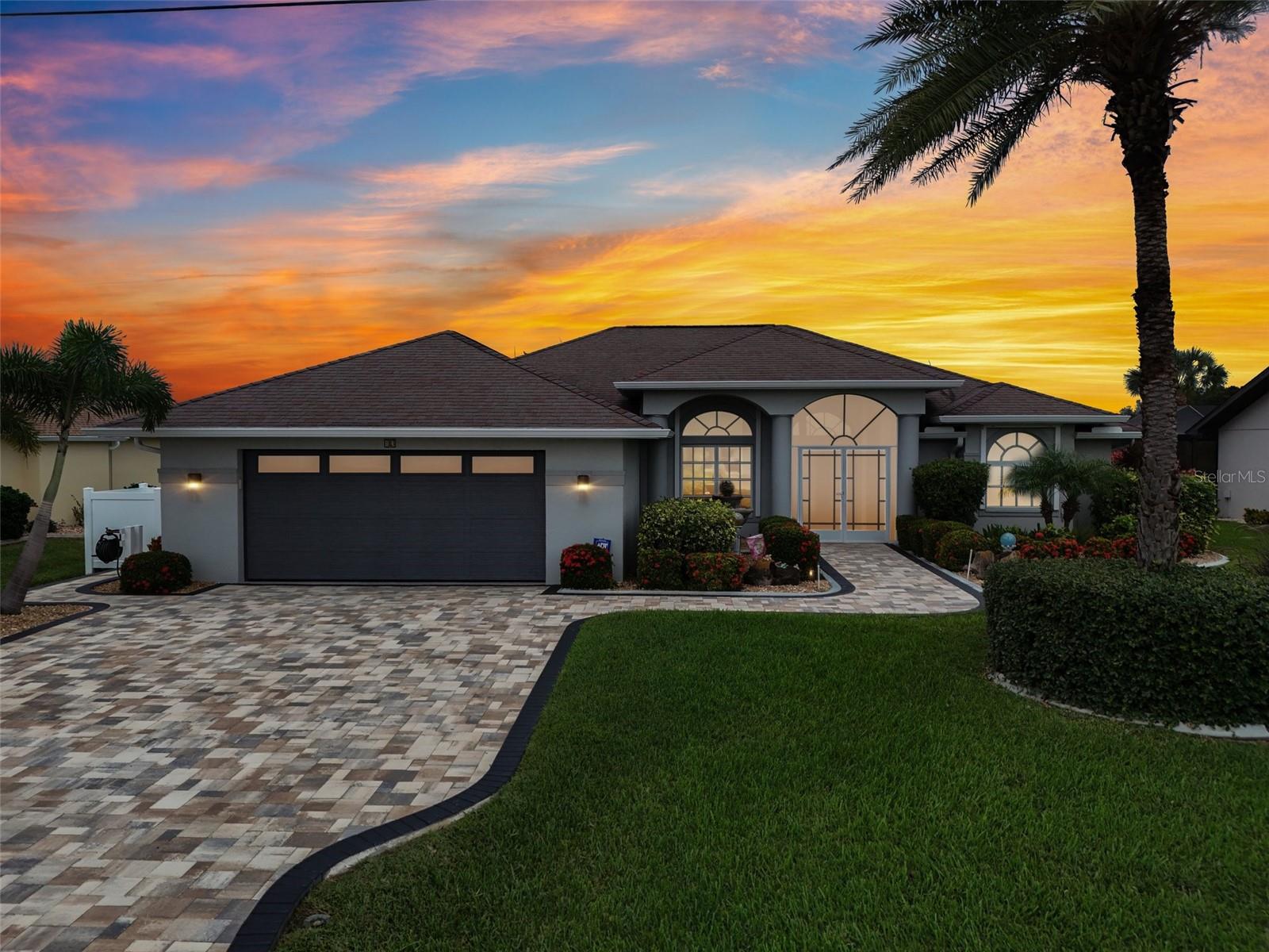 Image 8 of 67 For 13 Clubhouse Road