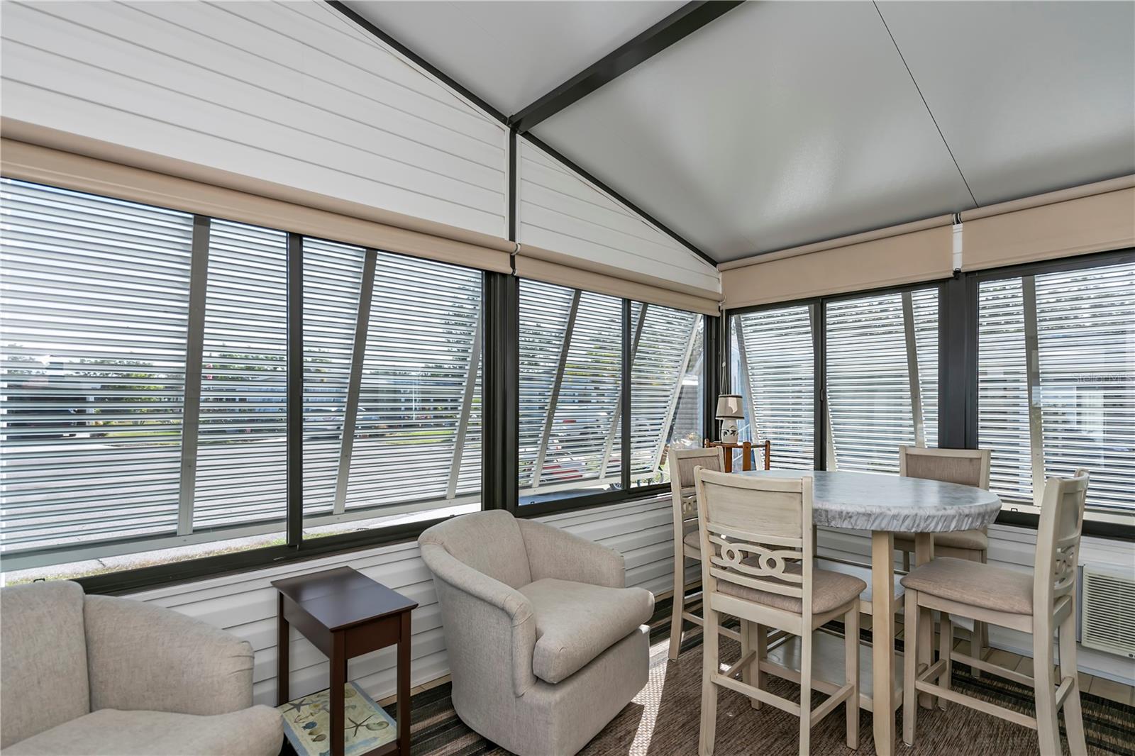 Image 12 of 53 For 749 Portwine Court