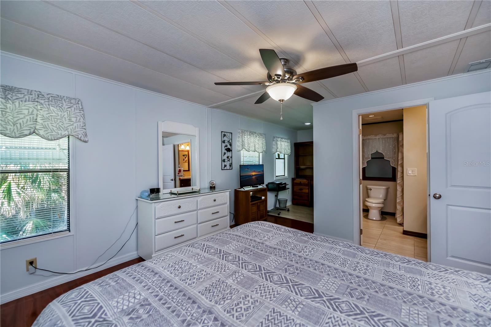 Image 21 of 53 For 749 Portwine Court