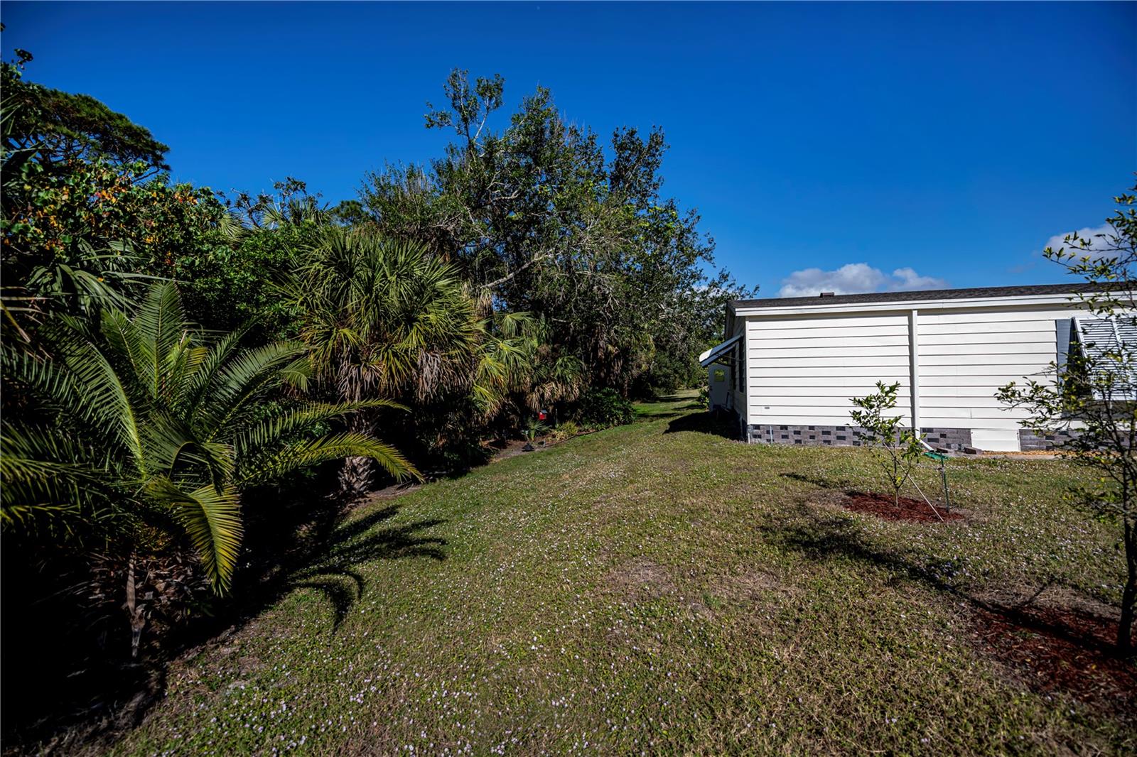 Image 32 of 53 For 749 Portwine Court