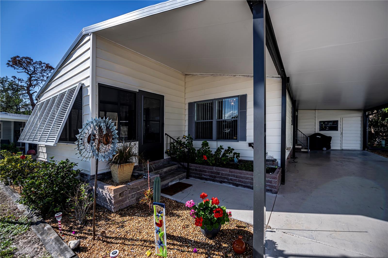 Image 37 of 53 For 749 Portwine Court