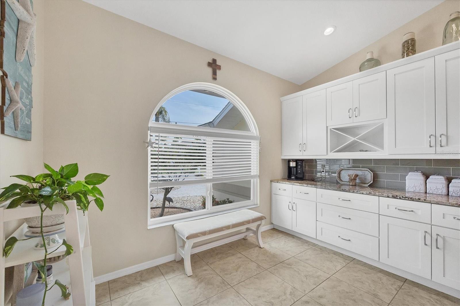 Image 17 of 48 For 2491 Herron Terrace