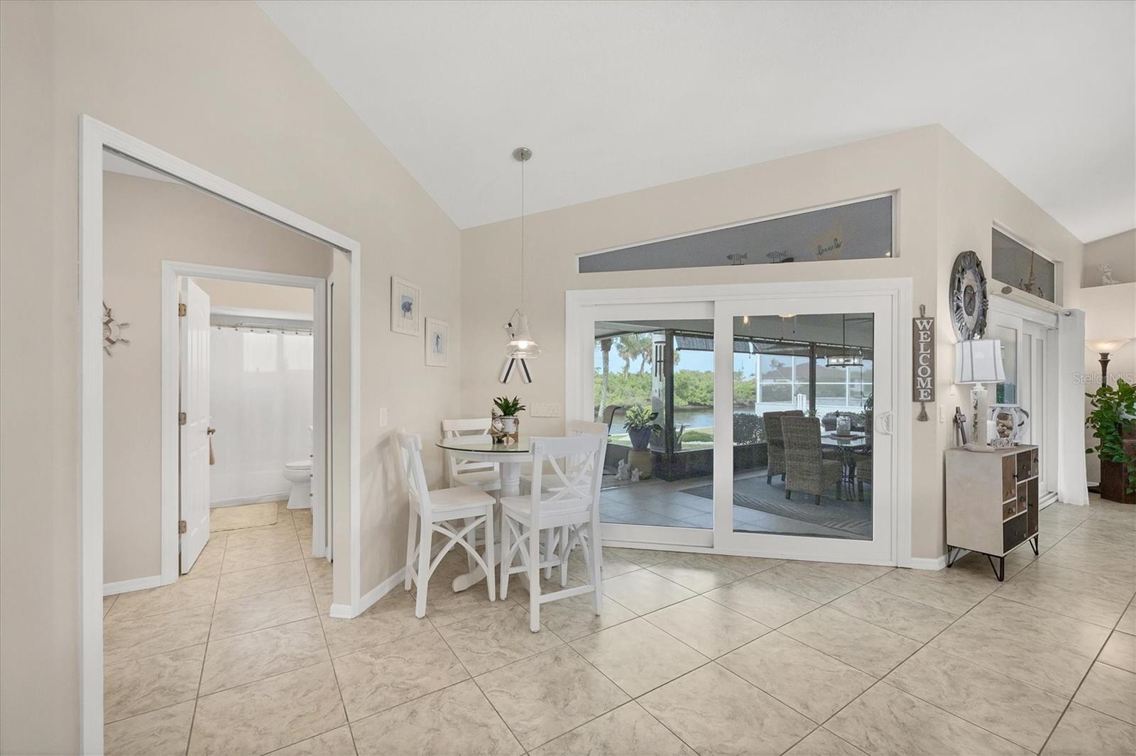 Image 19 of 48 For 2491 Herron Terrace