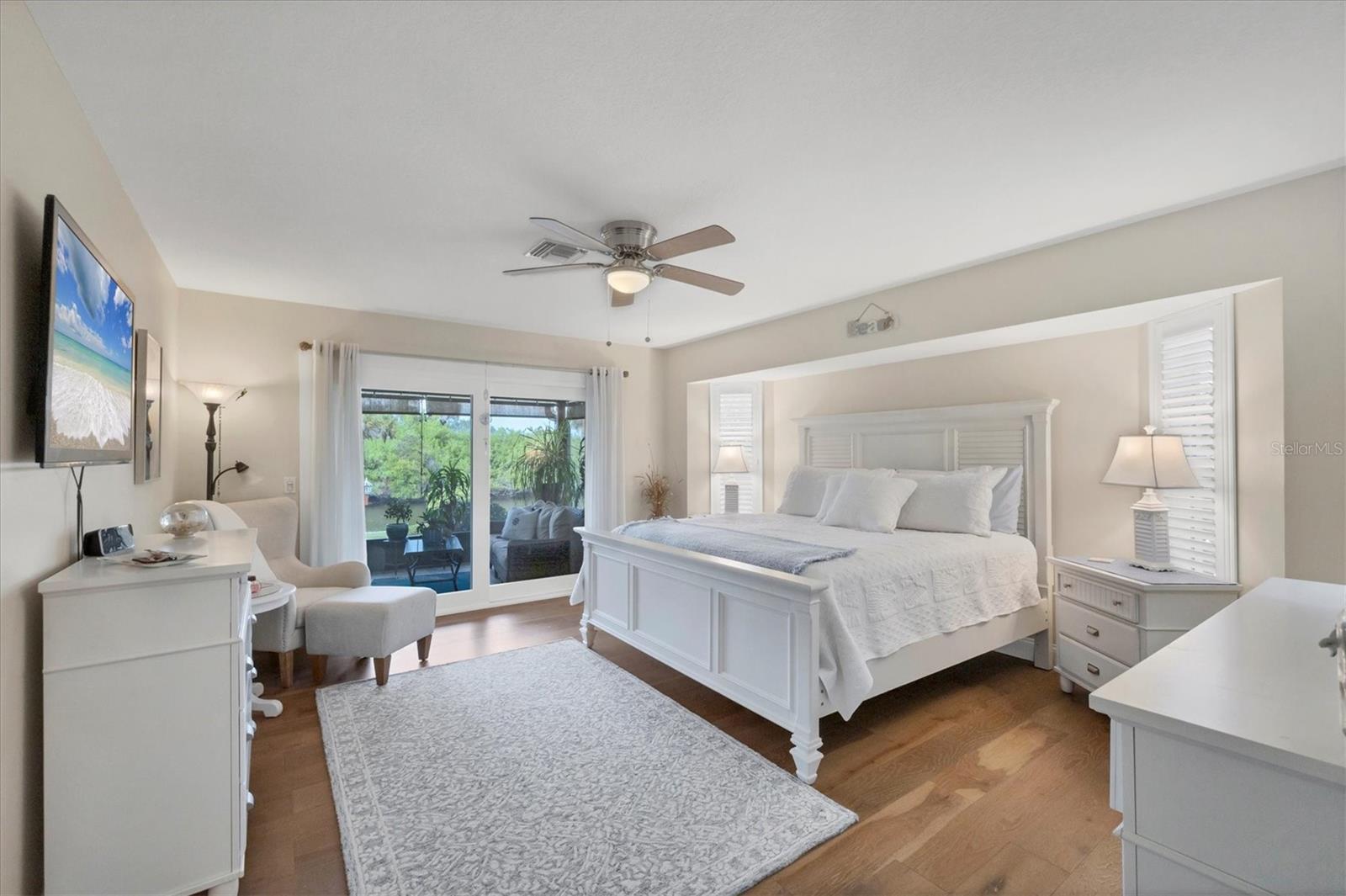 Image 20 of 48 For 2491 Herron Terrace