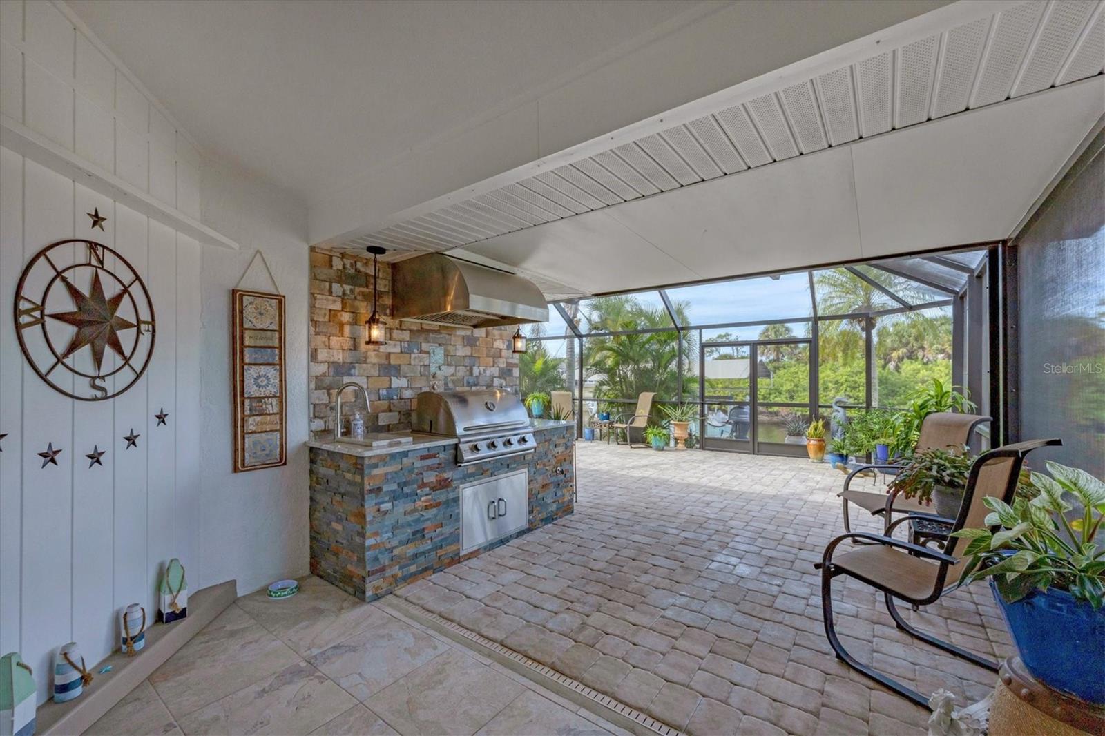 Image 33 of 48 For 2491 Herron Terrace