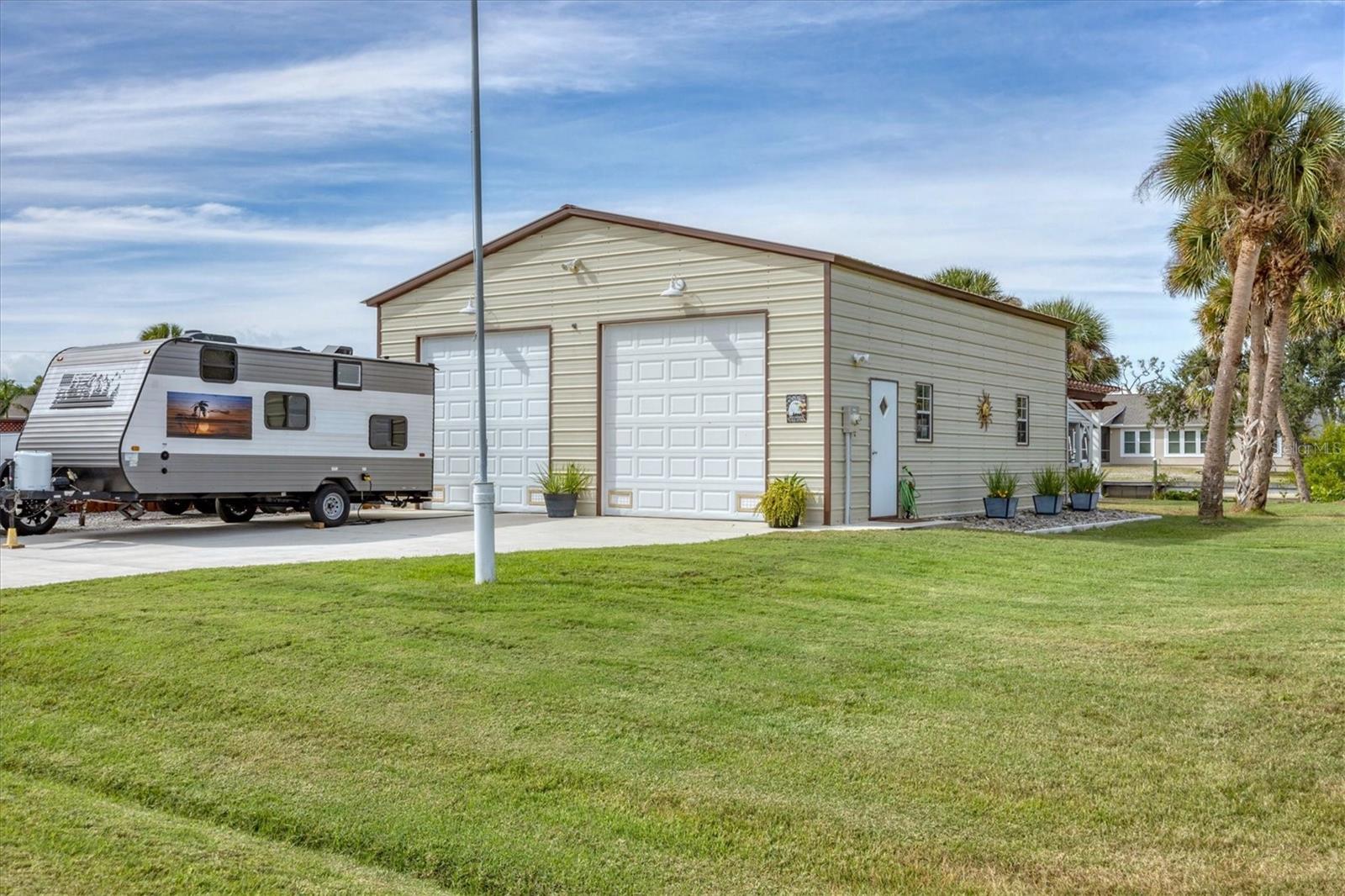 Image 38 of 48 For 2491 Herron Terrace