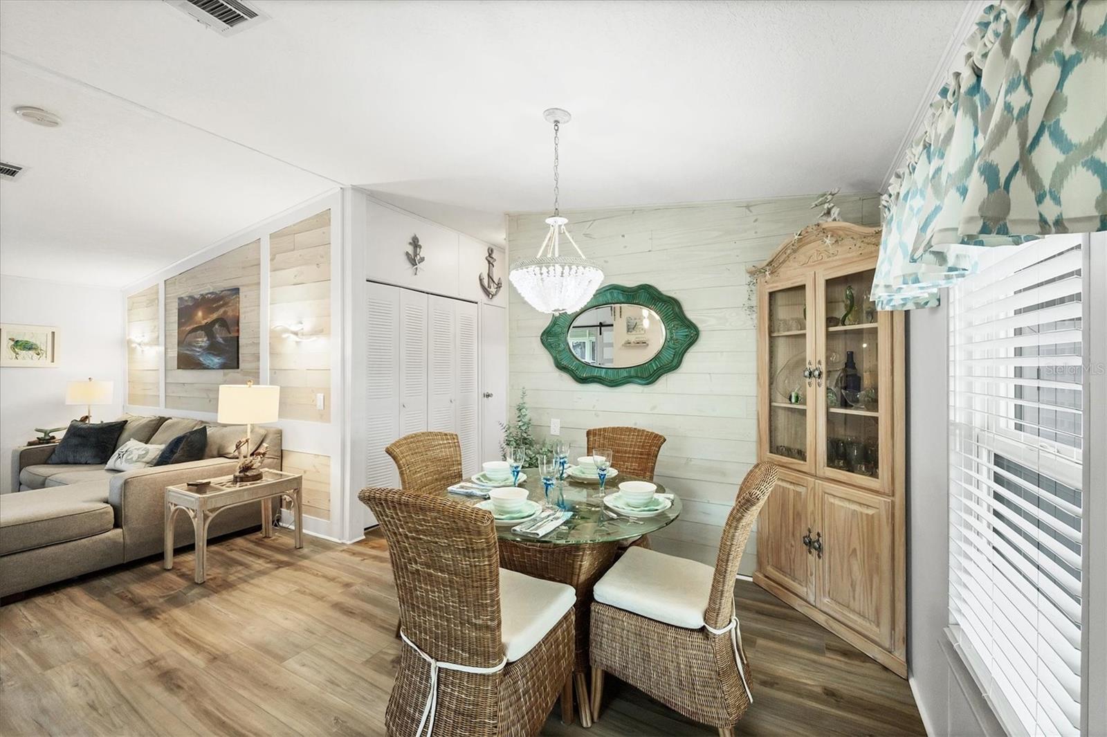 Image 12 of 59 For 8455 Nighthawk Drive