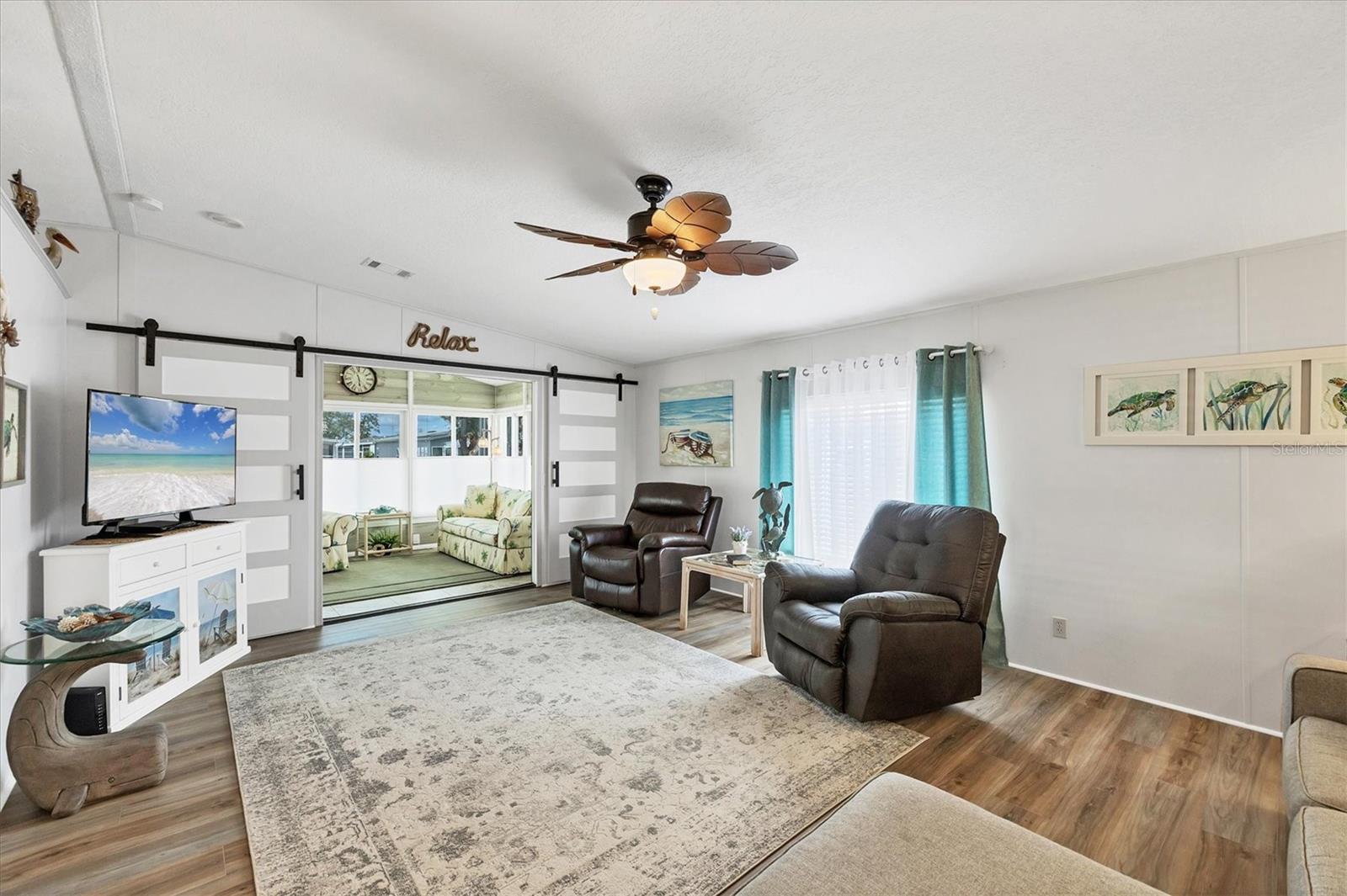 Image 20 of 59 For 8455 Nighthawk Drive