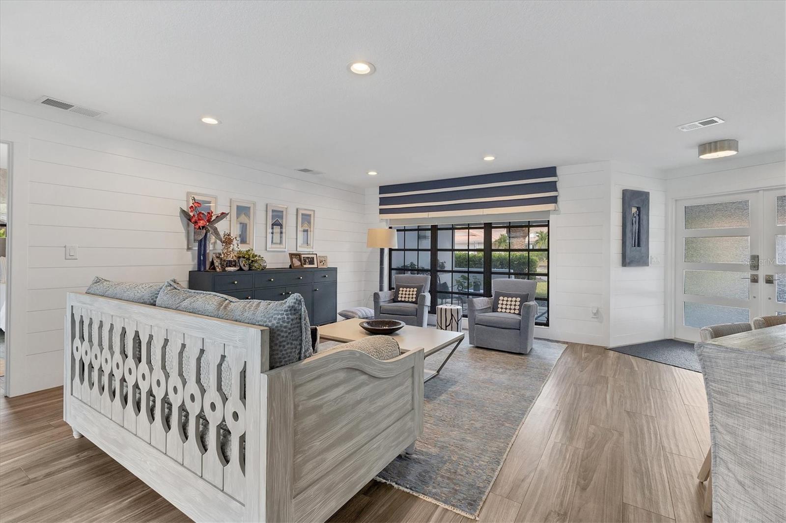 Image 12 of 77 For 1486 Landview Lane