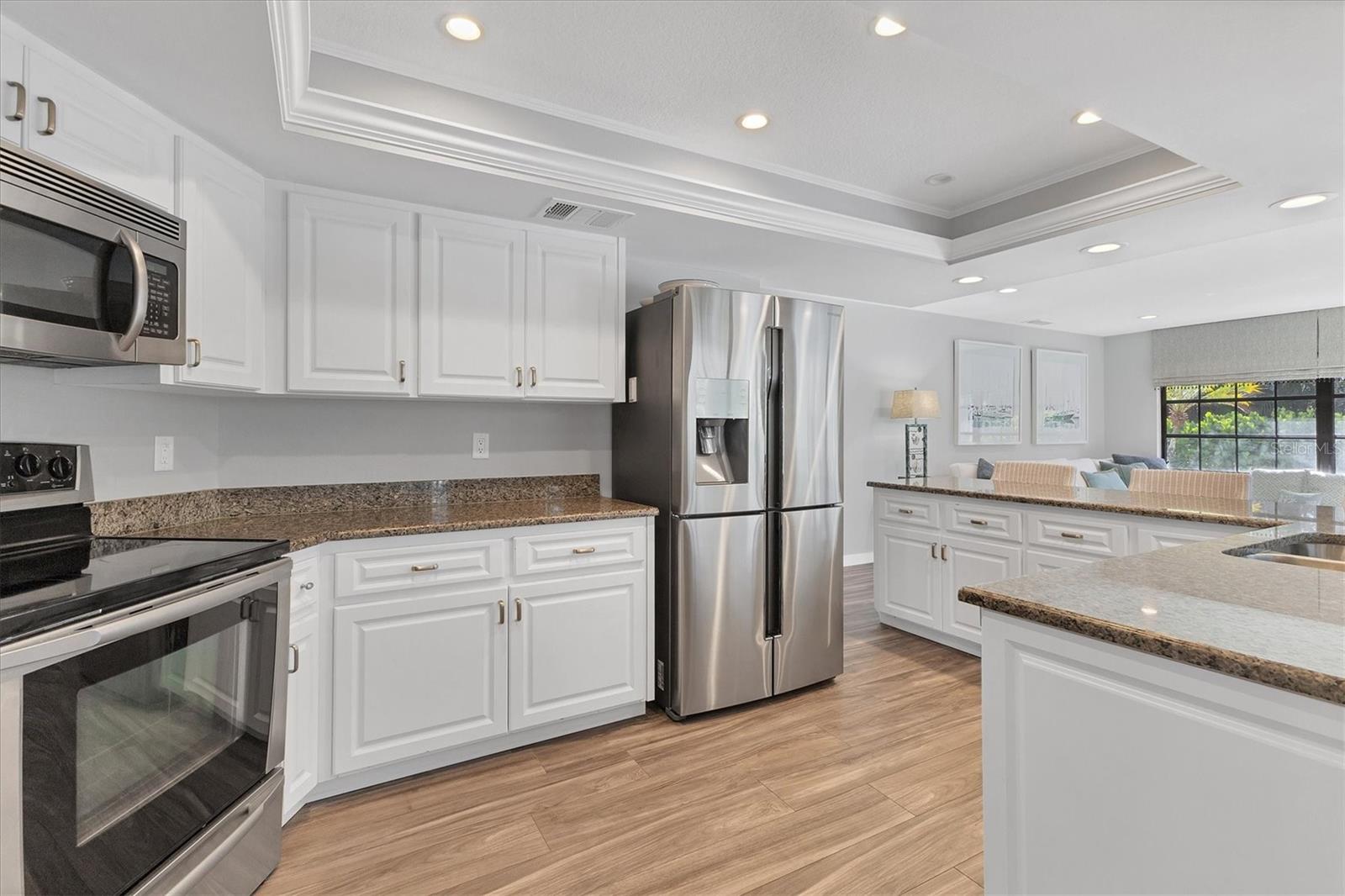 Image 18 of 77 For 1486 Landview Lane