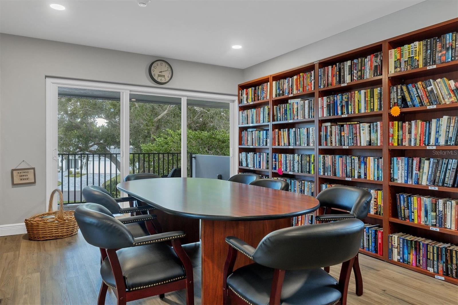 Image 56 of 77 For 1486 Landview Lane