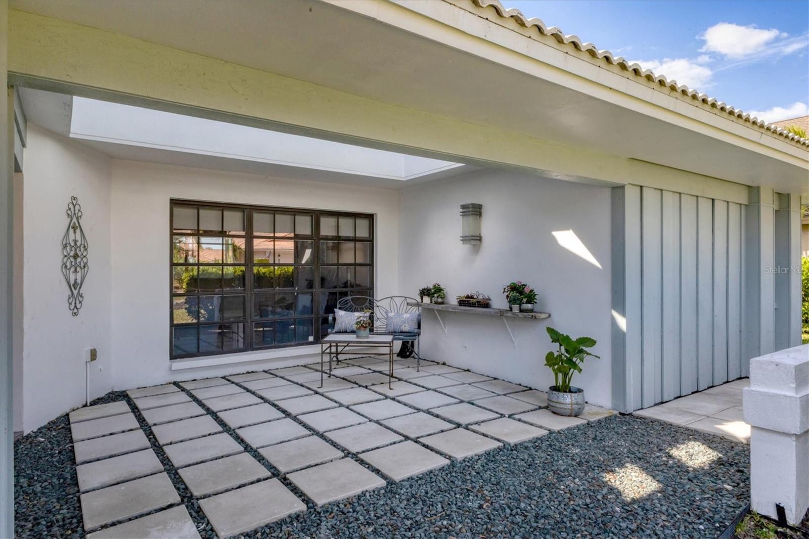 Image 8 of 77 For 1486 Landview Lane