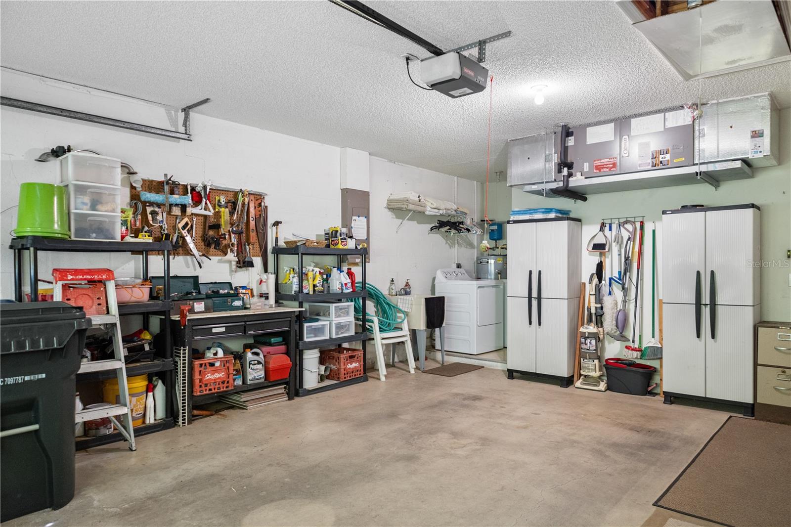 Image 30 of 39 For 324 Falling Waters Lane 164