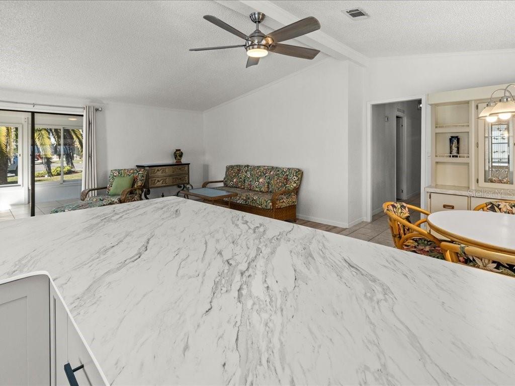 Image 15 of 46 For 809 Manchester Court