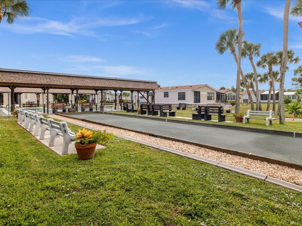 Image 44 of 46 For 809 Manchester Court