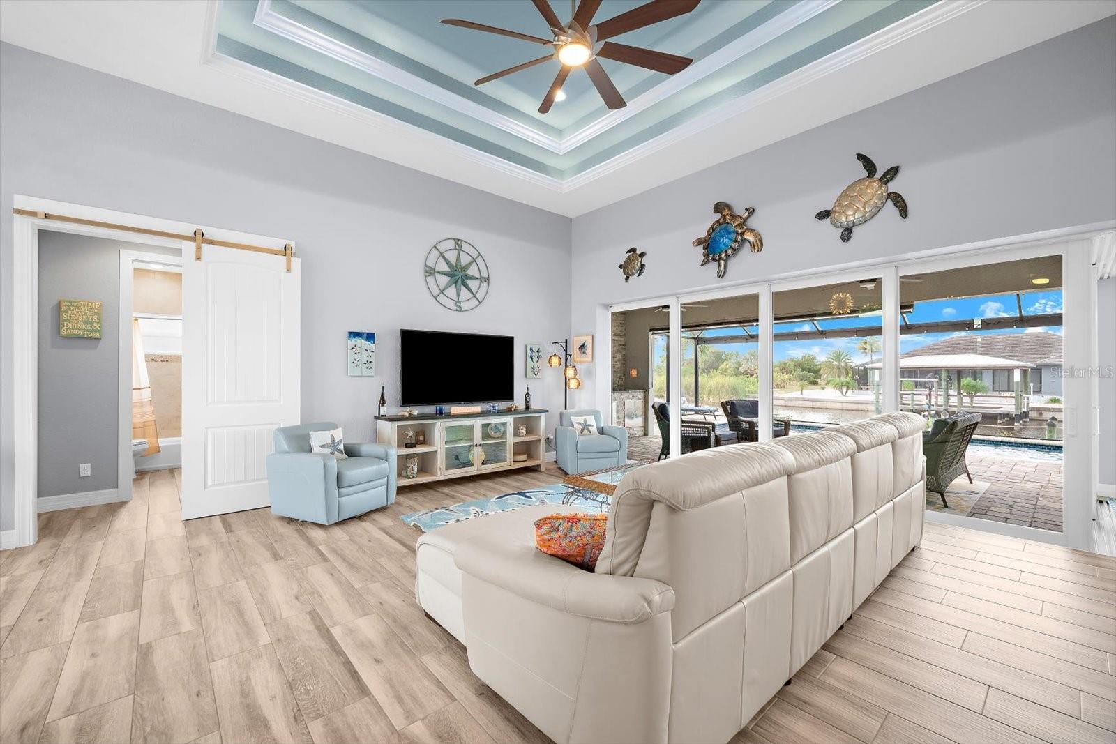 Image 11 of 60 For 9055 Santa Lucia Drive