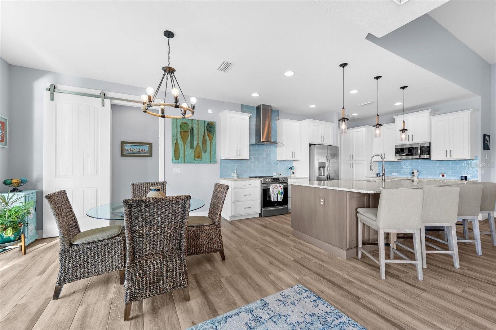 Image 18 of 60 For 9055 Santa Lucia Drive