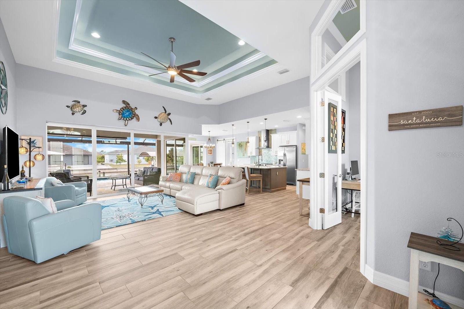 Image 7 of 60 For 9055 Santa Lucia Drive