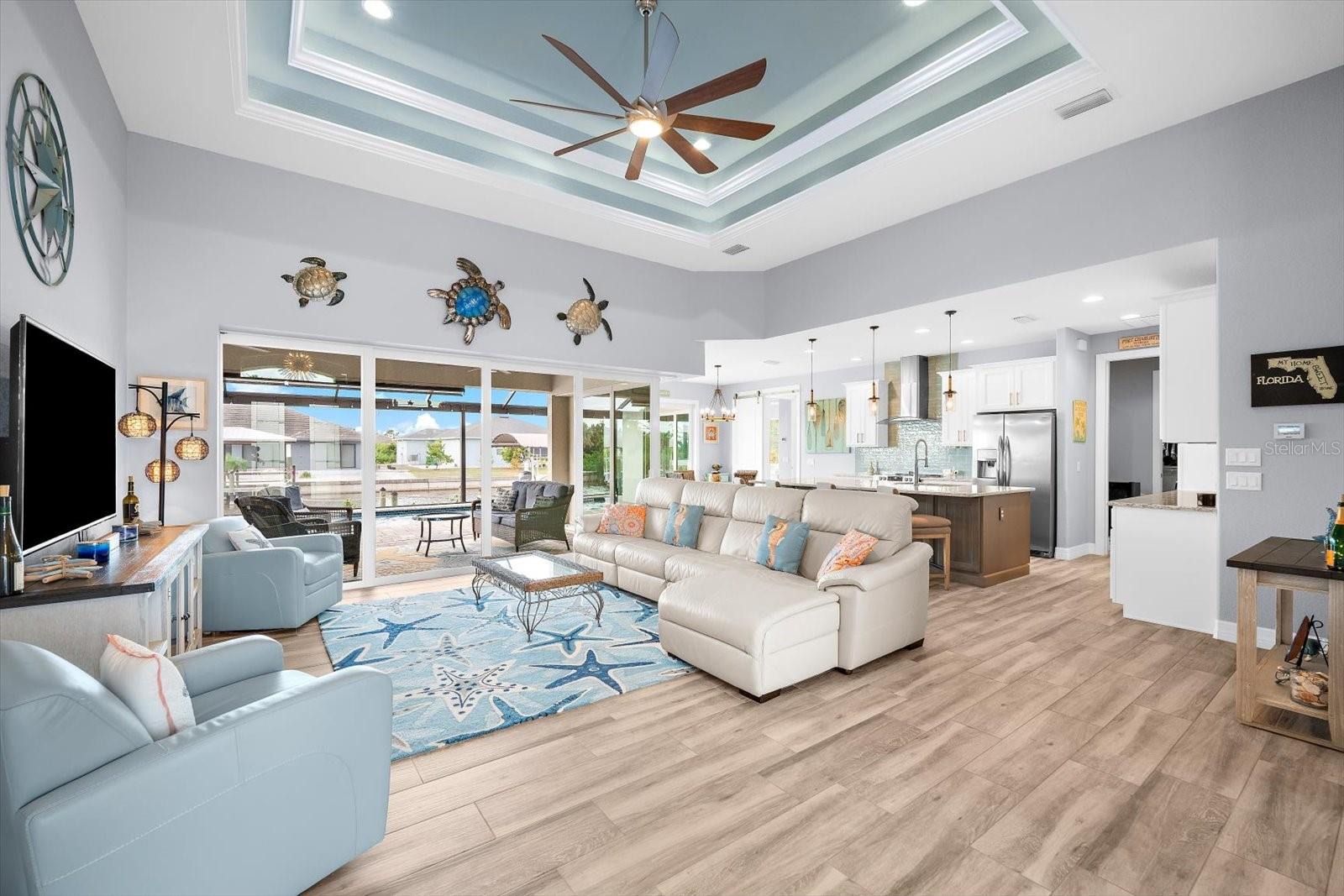 Image 8 of 60 For 9055 Santa Lucia Drive