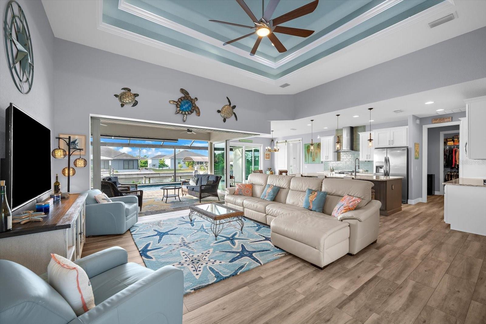 Image 9 of 60 For 9055 Santa Lucia Drive