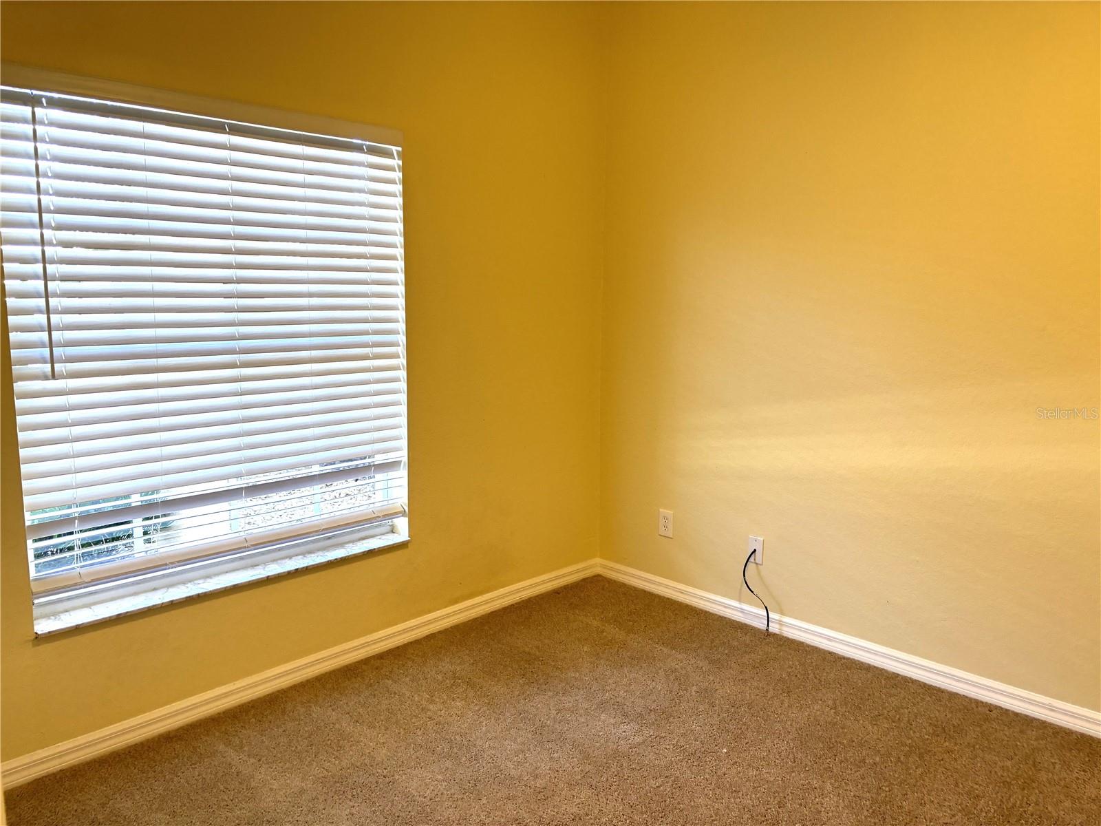 Image 21 of 62 For 242 Boundary Boulevard 114