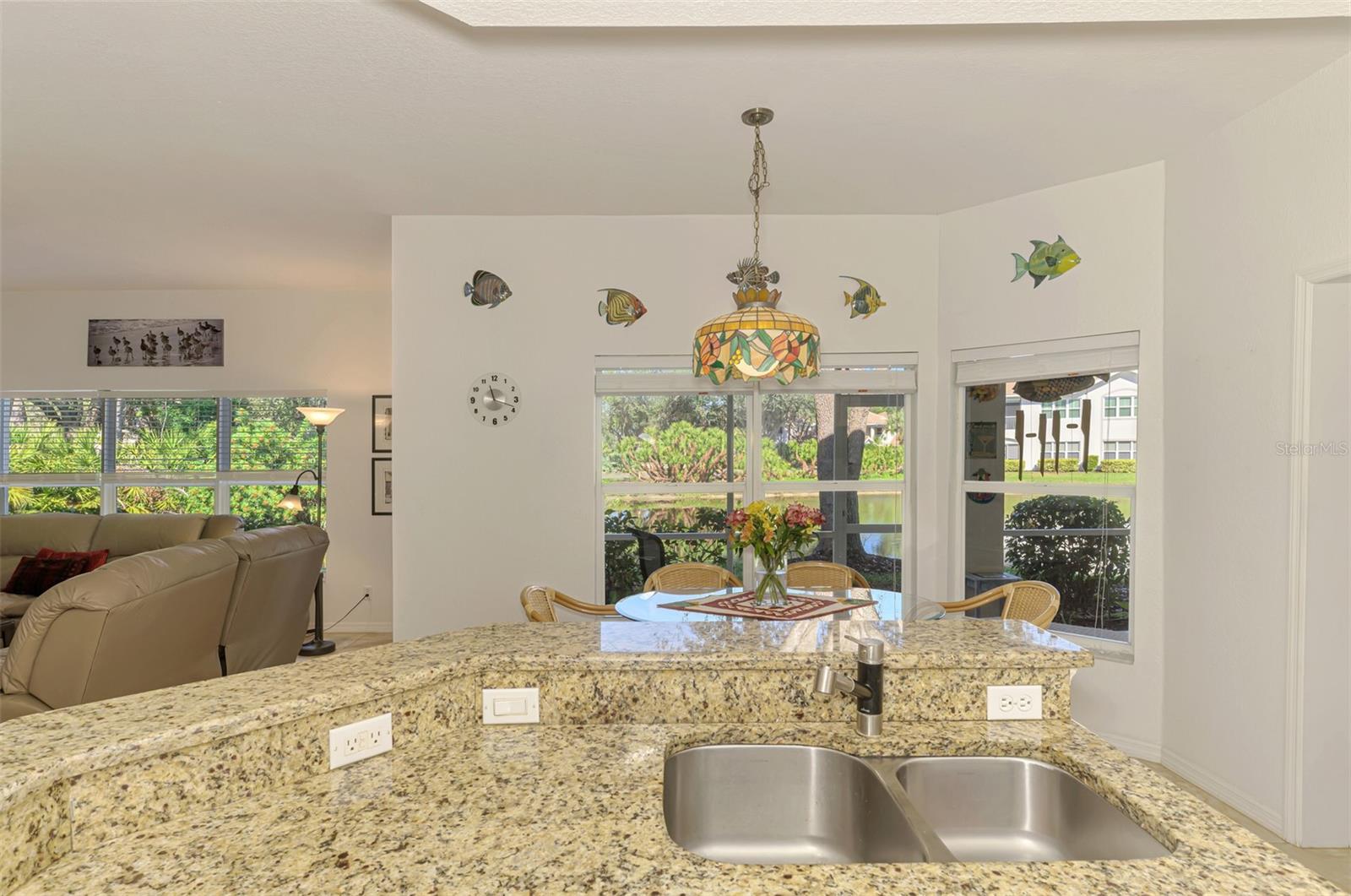 Image 26 of 87 For 14060 Willow Glen Court 128