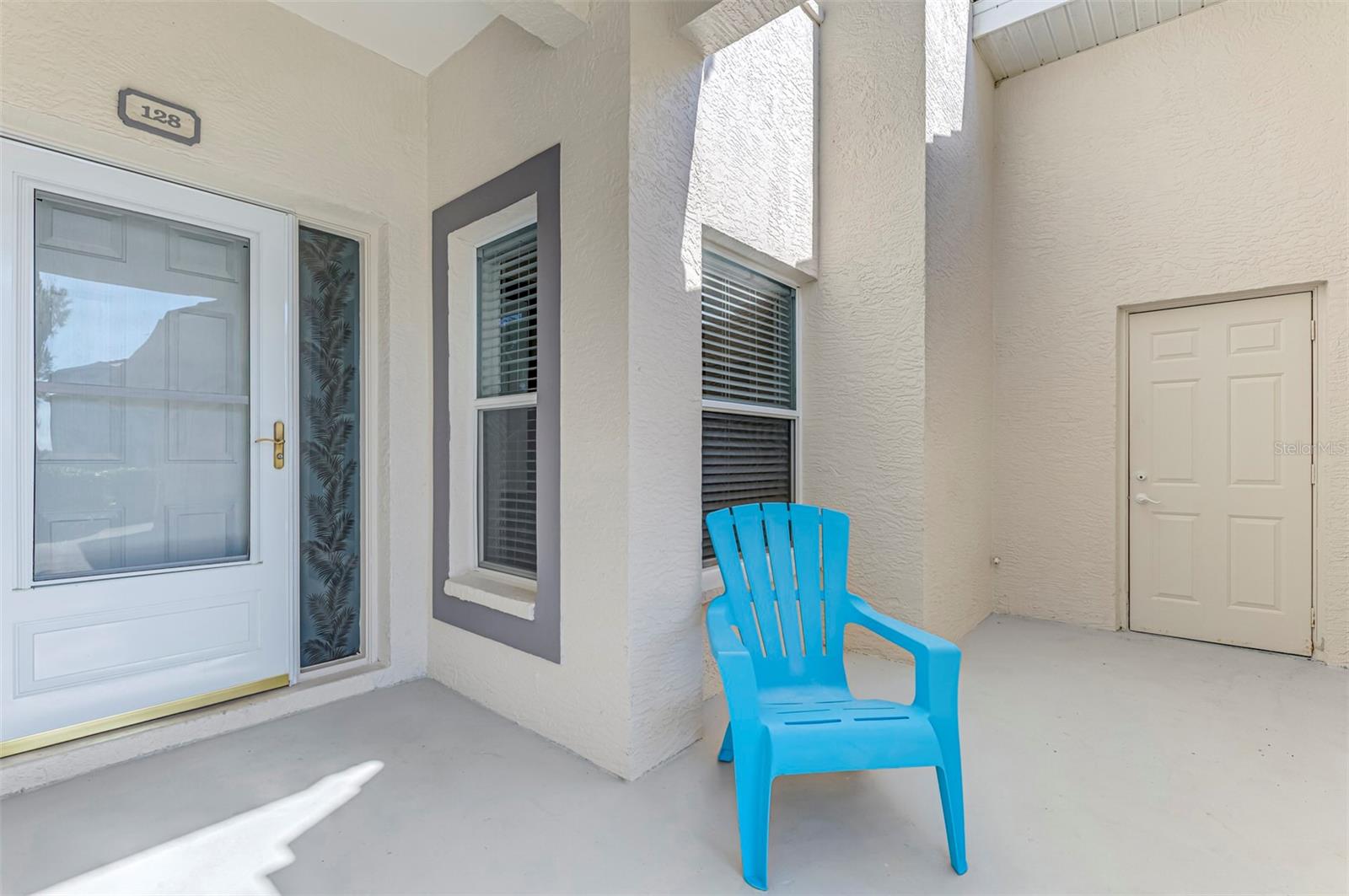 Image 4 of 87 For 14060 Willow Glen Court 128