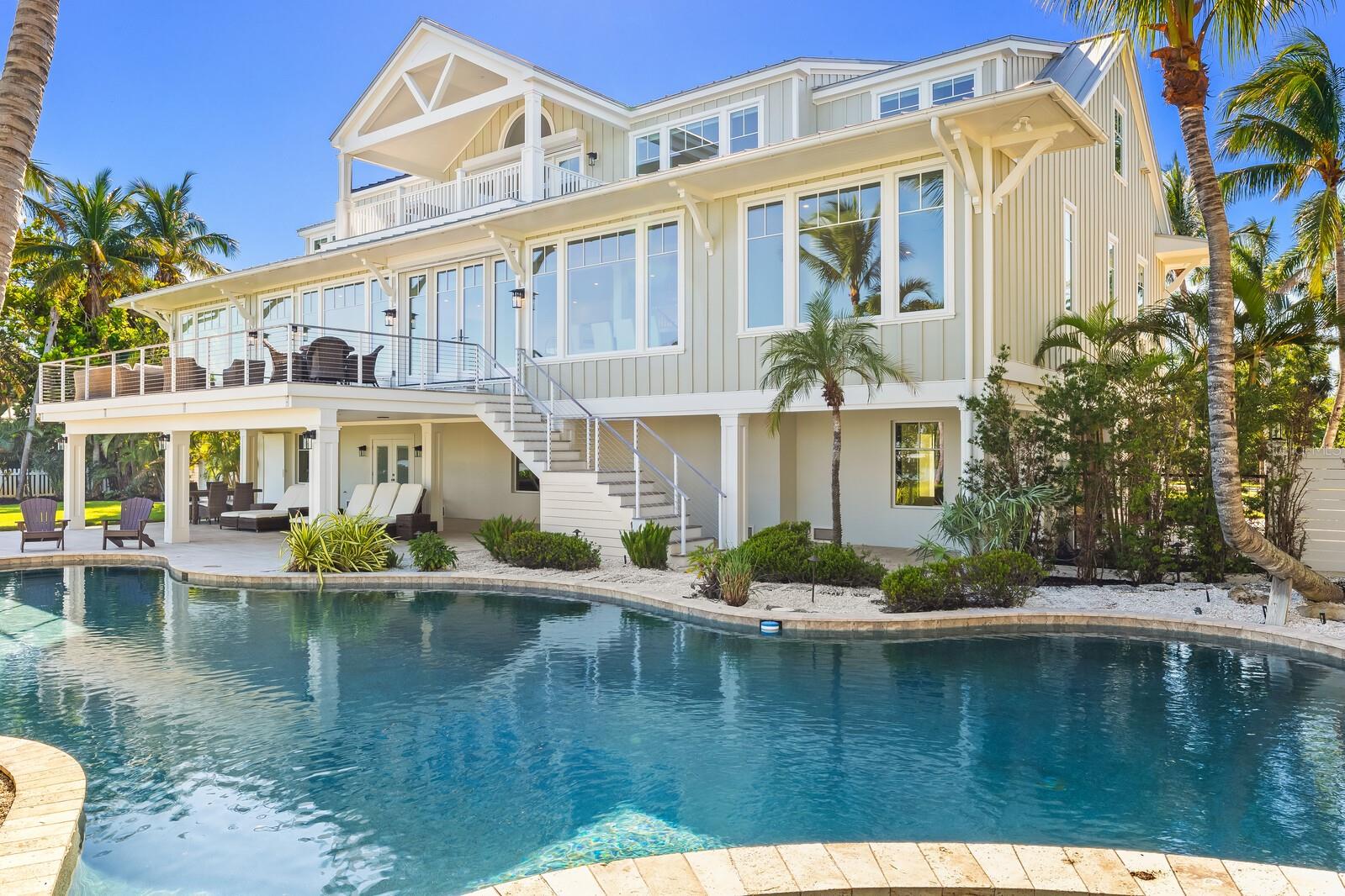 Image 41 of 59 For 4070 Loomis Avenue