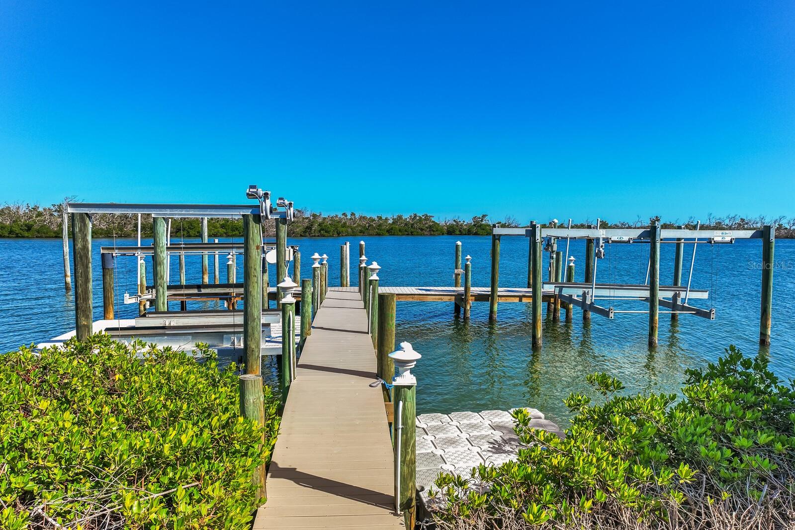 Image 59 of 59 For 4070 Loomis Avenue