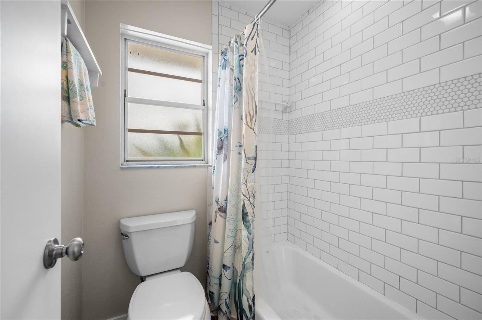 Image 10 of 47 For 1493 Janet Place