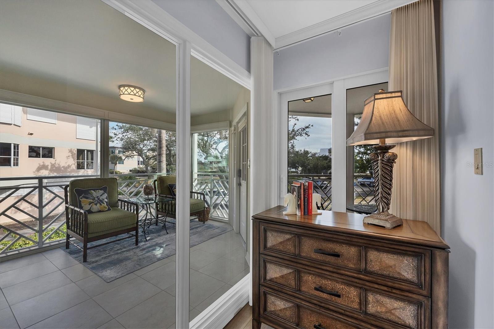 Image 25 of 60 For 11000 Placida Rd  702