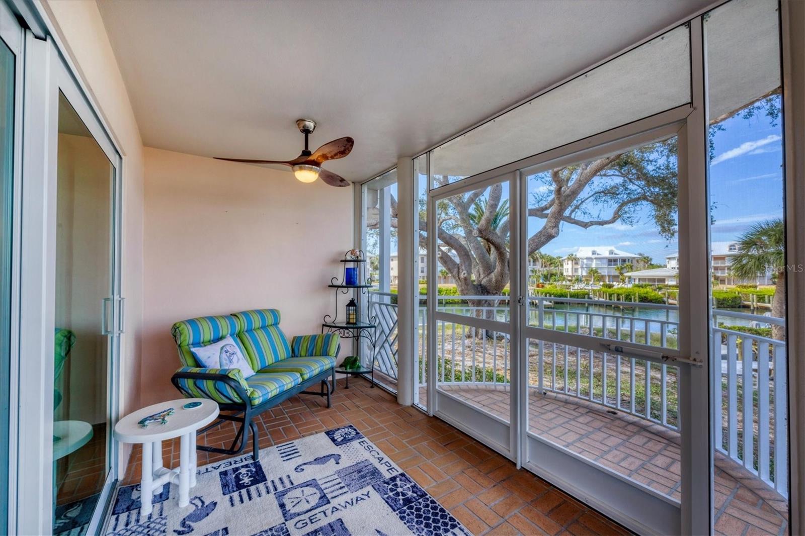 Image 29 of 60 For 11000 Placida Rd  702